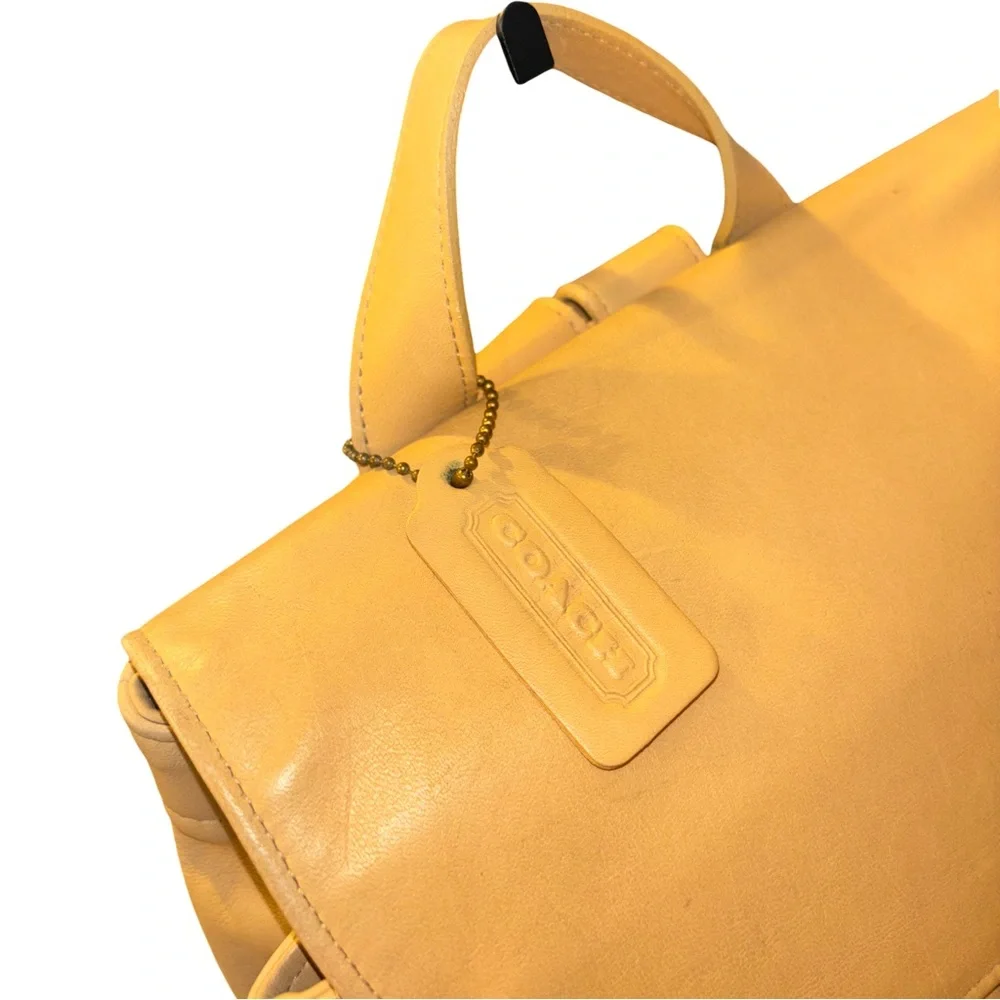 Vintage Coach Soho Buckle Tan/Yellow Leather Backpack 4134 - Picture 4 of 16